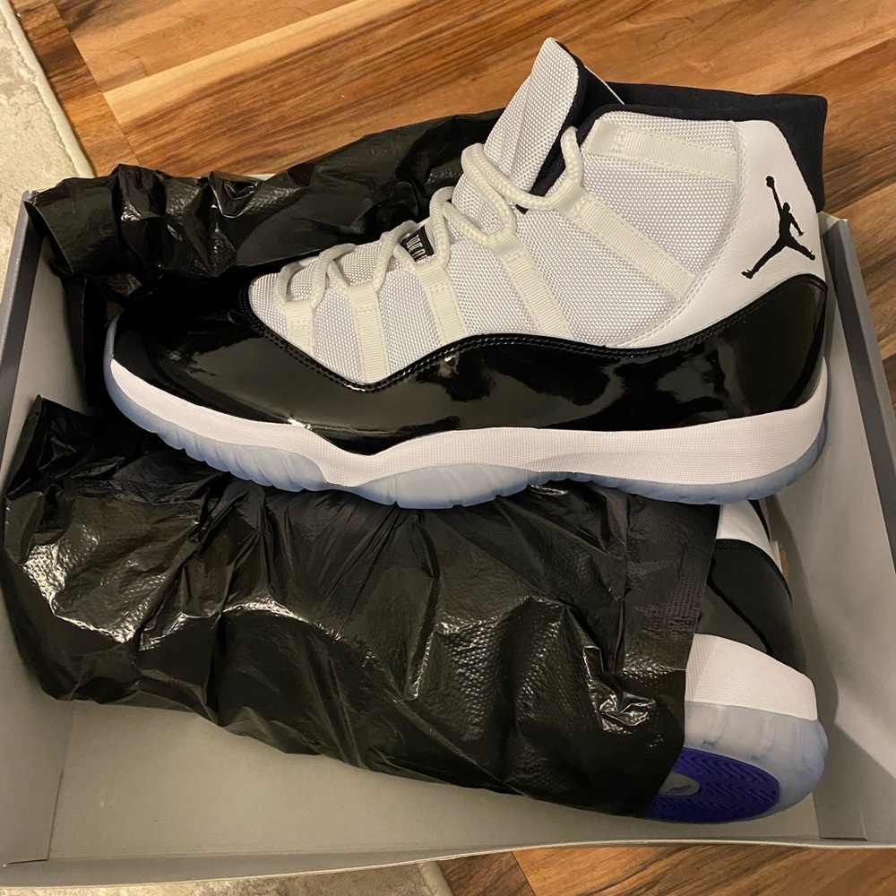 NIB size 14 Jordan 11 retro concord